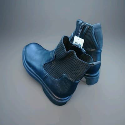 NWT No Boundaries Women's Knit Chelsea Boots Black Memory Foam Size 7.5 NEW - Thumbnail 3