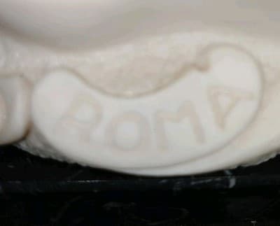 Vintage Italian Alabaster Pieta Sculpture in Hands on Marble Base - Signed A.... - Thumbnail 5