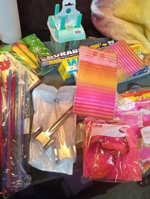 Huge Lot of Kitchen/Baking Supplies: \Spatulas \Popsicle makers \Coozies \Fun - Thumbnail 6