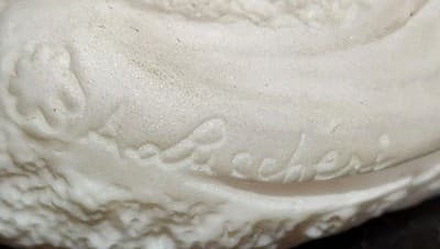 Vintage Italian Alabaster Pieta Sculpture in Hands on Marble Base - Signed A.... - Thumbnail 7