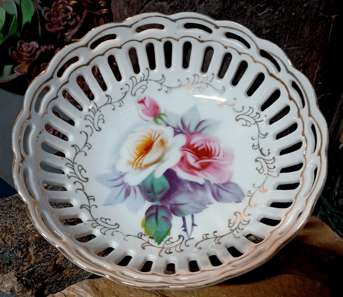 Vintage Hand Painted Japan Reticulated Porcelain 6" Candy Dish. - Image 1