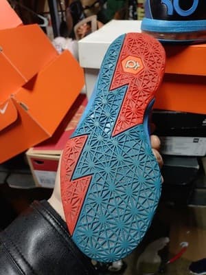 Nike KD 6 VI Away OKC Thunder Black Blue Orange 599477-002 GS Size 6.5Y - Thumbnail 7