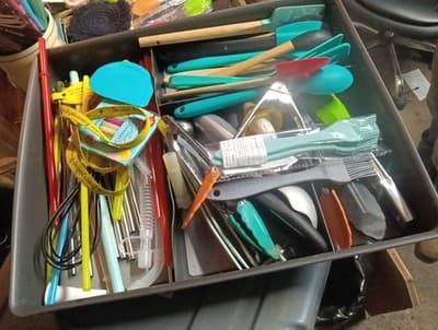 Huge Lot of Kitchen/Baking Supplies: \Spatulas \Popsicle makers \Coozies \Fun - Thumbnail 3
