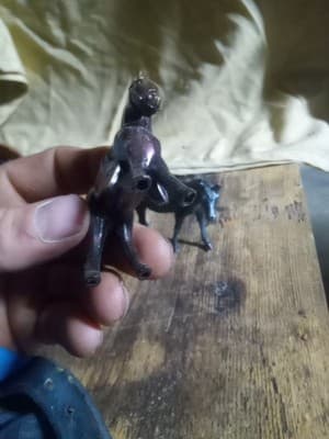 Lot of Horse Themed collectible items 4 Horse Figurines, 3 Horse Shows, And More - Thumbnail 10