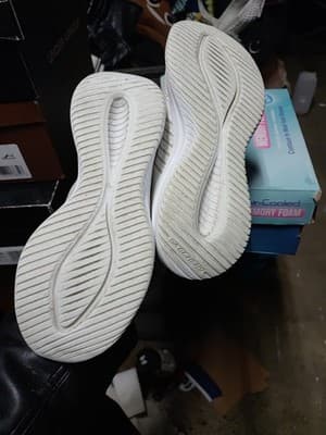 Skechers Stretch Fit Women's Classy Charm Sneaker, Size 6 With Air Cooled Memory - Thumbnail 7