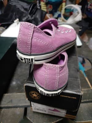 CONVERSE CHUCK TAYLOR CT AS DAINTY OX IRIS ORCHARD SIZE 6 - Thumbnail 3