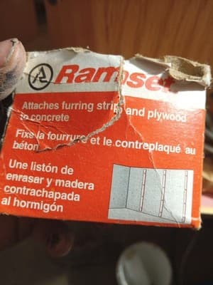 Lot Of Various Types Of Anchors. Plastic Anchors, Concrete Anchors,... - Thumbnail 8