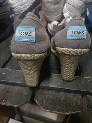TOMS Espadrille Wedge Heel Open Toe Gray Canvas Shoes Women's Size 8.5W - Thumbnail 5