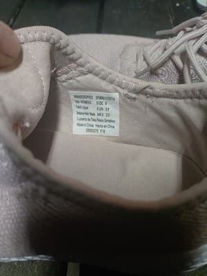 Athletic Works Women’s Sneakers Size 6 - Thumbnail 3