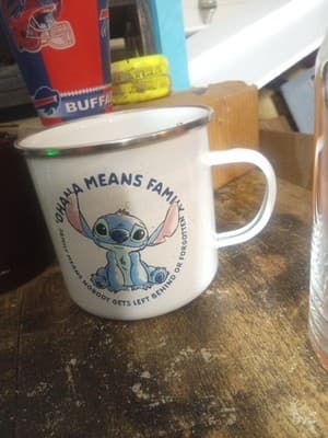 Lot Of 5 Cups. 2 Bismark Larks Glasses, 2 Coffee Mugs, 1 Buffalo Bills Cup - Thumbnail 4