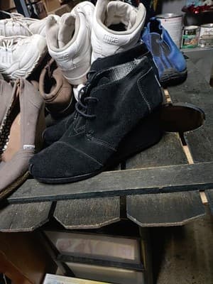 Toms Boots Womens 9 Kala Desert Wedge Booties Black Suede Lace Up Round 300216 - Thumbnail 2