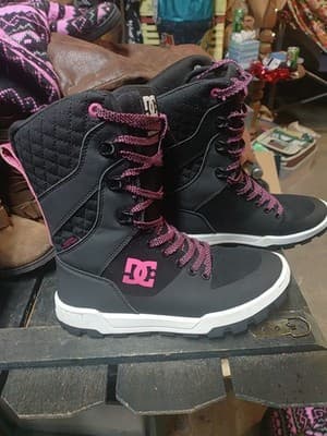 DC Shoes Nadene High Leg Winter Boots Women’s Size 7 Black Pink ADJB700004 - Thumbnail 4