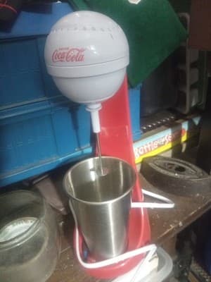 NOSTALGIA MLKS100COKE CocaCola Milkshake Maker 2-Speed Limited Edition - Image 1