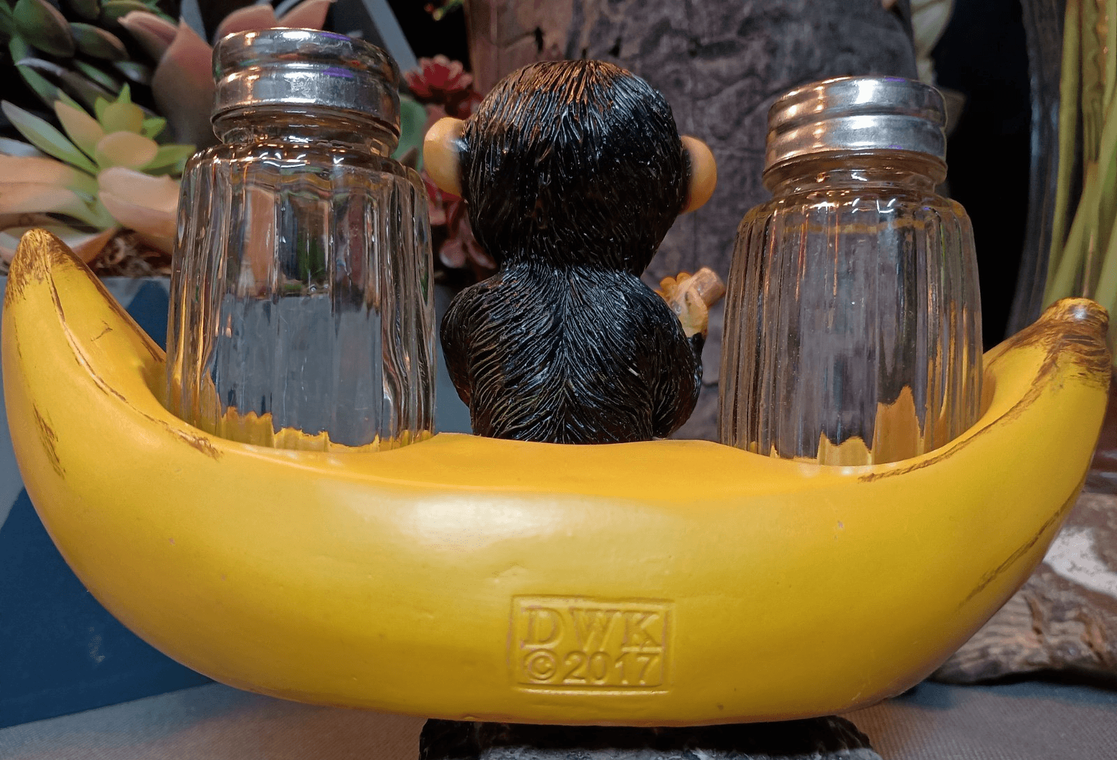 Baby Monkey Rowing Banana Boat Salt & Pepper Shakers. Solid 1Lb 2oz. - Thumbnail 2