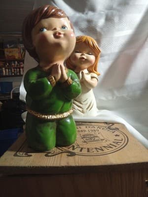 Vintage Praying Boy Girl Star Pair 60’s 70’s Kitsch - Image 1