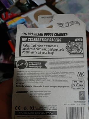 5 Random Collectable Toy Cars Still In Boxes - Thumbnail 18