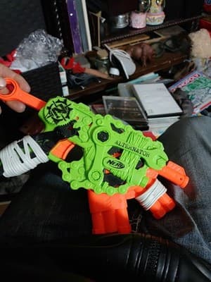 Lot Of 2 Used Nerf Guns - Thumbnail 5