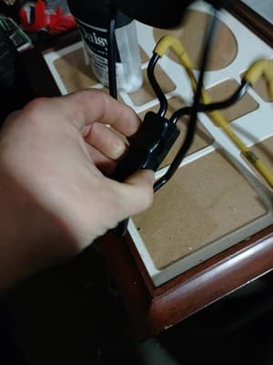 Daisy Powerline Folding Slingshot Black Solid Steel Frame & Grip Handle - Image 1