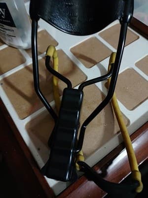 Daisy Powerline Folding Slingshot Black Solid Steel Frame & Grip Handle - Thumbnail 2