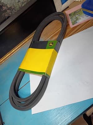 New Genuine John Deere M84136 Secondary Traction Drive Belt LX176 LX178 GT242 - Thumbnail 2