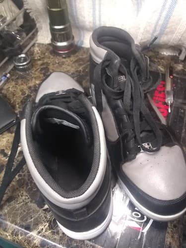 Fubu Size 11 Men's Athlete Shoes. Lightly Worn Black/Grey - Thumbnail 7