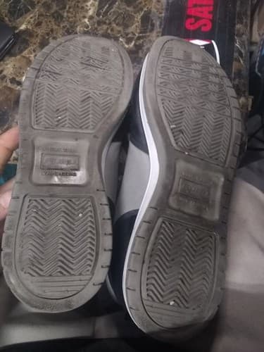 Fubu Size 11 Men's Athlete Shoes. Lightly Worn Black/Grey - Thumbnail 5