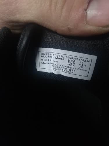 Fubu Size 11 Men's Athlete Shoes. Lightly Worn Black/Grey - Thumbnail 6