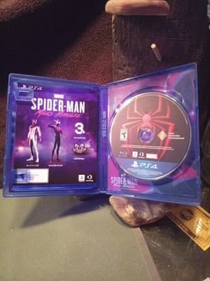 Spider-Man Miles Morales PS4 Launch Edition. § - Thumbnail 2