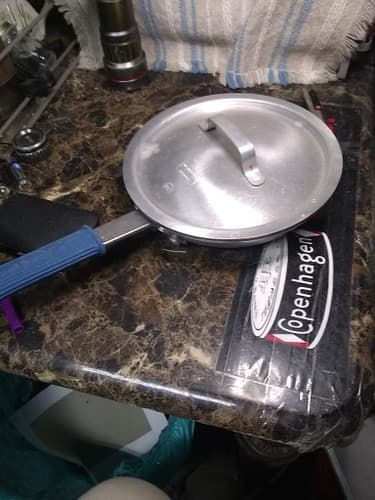 Wear.Ever 3 Piece Set: /4pc Egg Poacher /8" Frying Pan / Lid - Thumbnail 9