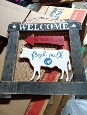 Farmhouse Plaque With Chicken Wire Welcome Cow Wall Decor Picture Country Rustic - Image 1