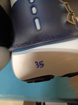 Under Armour HOVR Phantom 3 SE Notre Dame Team Issued #35 White Navy Size 15 - Thumbnail 8