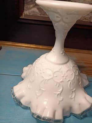 Large 8.5" Fenton Silver Crest Milk Glass Spanish Lace Fruit Bowl Ruffled Edge - Thumbnail 11
