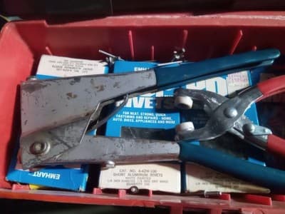 Vintage Pop Rivet Gun And Accessories - Thumbnail 2