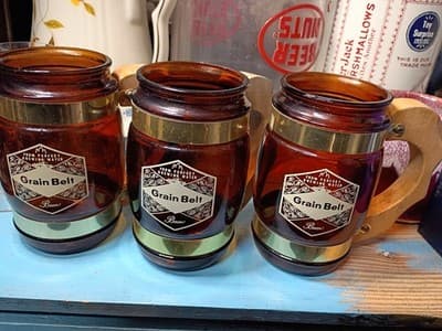 Vintage Siesta Ware Grain Belt Beer Amber Glass Mugs Wooden Handle Set of 3 - Thumbnail 2