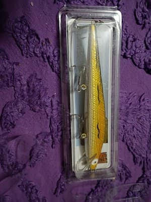 Lot of 3 Nuthin' Fancy Outdoors Minnow Lures - Jerkbait / Stickbait - Rainbow... - Thumbnail 2
