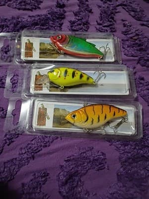 Lot of 3 Nuthin' Fancy Outdoors Fishing Lures - Crankbaits - Chartreuse & Gold - Image 1