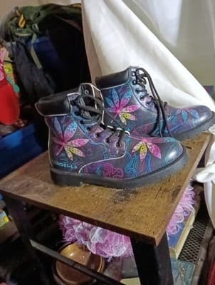 Shangri-La Pot Leaf Boots Size 39 - Thumbnail 7
