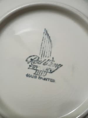 Vintage Red Wing Lotus 7.5" Bowl and 6.5" Plates - 4 Piece Set - Thumbnail 11