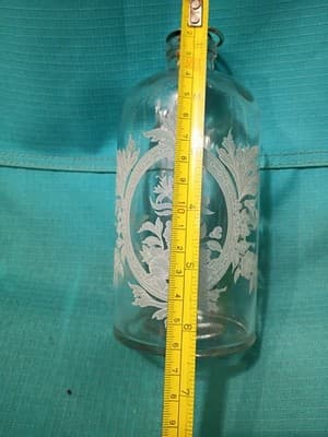 French Vintage 500ml Etched Floral Glass Decanter - Ring Pull Stopper -... - Thumbnail 7