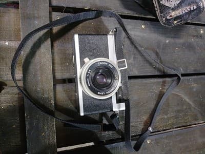 Canon Canonet 28 35mm Rangefinder Film Camera With Case Not Tested - Image 1