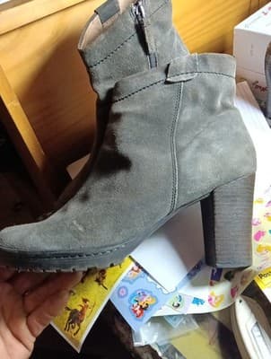 BIALA Kelsey Gray Suede Leather Zip Up Ankle Boots Size 42= 11 - Thumbnail 2