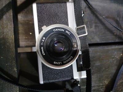 Canon Canonet 28 35mm Rangefinder Film Camera With Case Not Tested - Thumbnail 2