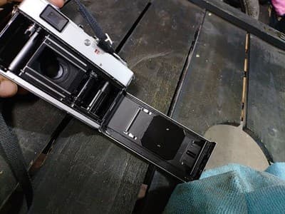 Canon Canonet 28 35mm Rangefinder Film Camera With Case Not Tested - Thumbnail 7