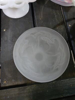 1979 Avon Flowerfrost Collection Sherbert Glass holder - Flowerfrost Strawberry - Thumbnail 3