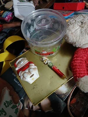 Lot Of 5 Holiday Decorations, Wooden Wall Sign, Ceramic Bear, Candy Dish,... - Thumbnail 11