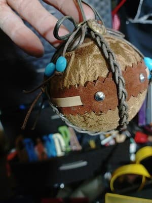 3 holiday ornaments Either Southern Or Native. - Thumbnail 10