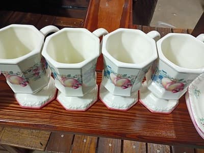 8pc AVON Sweet Country Harvest Replacement Set - 4 Mugs, 2 Bowls, 2 Plates - Thumbnail 2