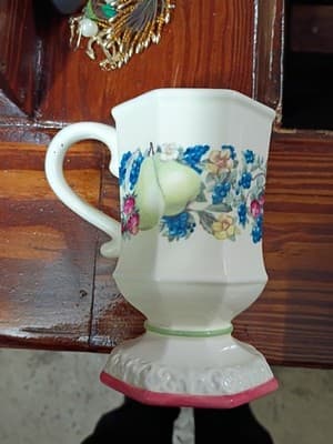 8pc AVON Sweet Country Harvest Replacement Set - 4 Mugs, 2 Bowls, 2 Plates - Thumbnail 8