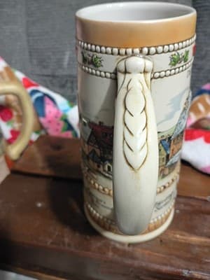 Vintage Stroh Brewery Co. Beer Stein by Ceramarte Brazil - Embossed German Scene - Thumbnail 6