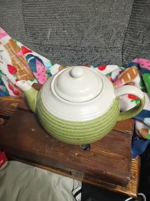 Herman Dodge & Son Green Beehive Teapot - Ribbed Two-Tone Ceramic Tea Pot... - Thumbnail 3